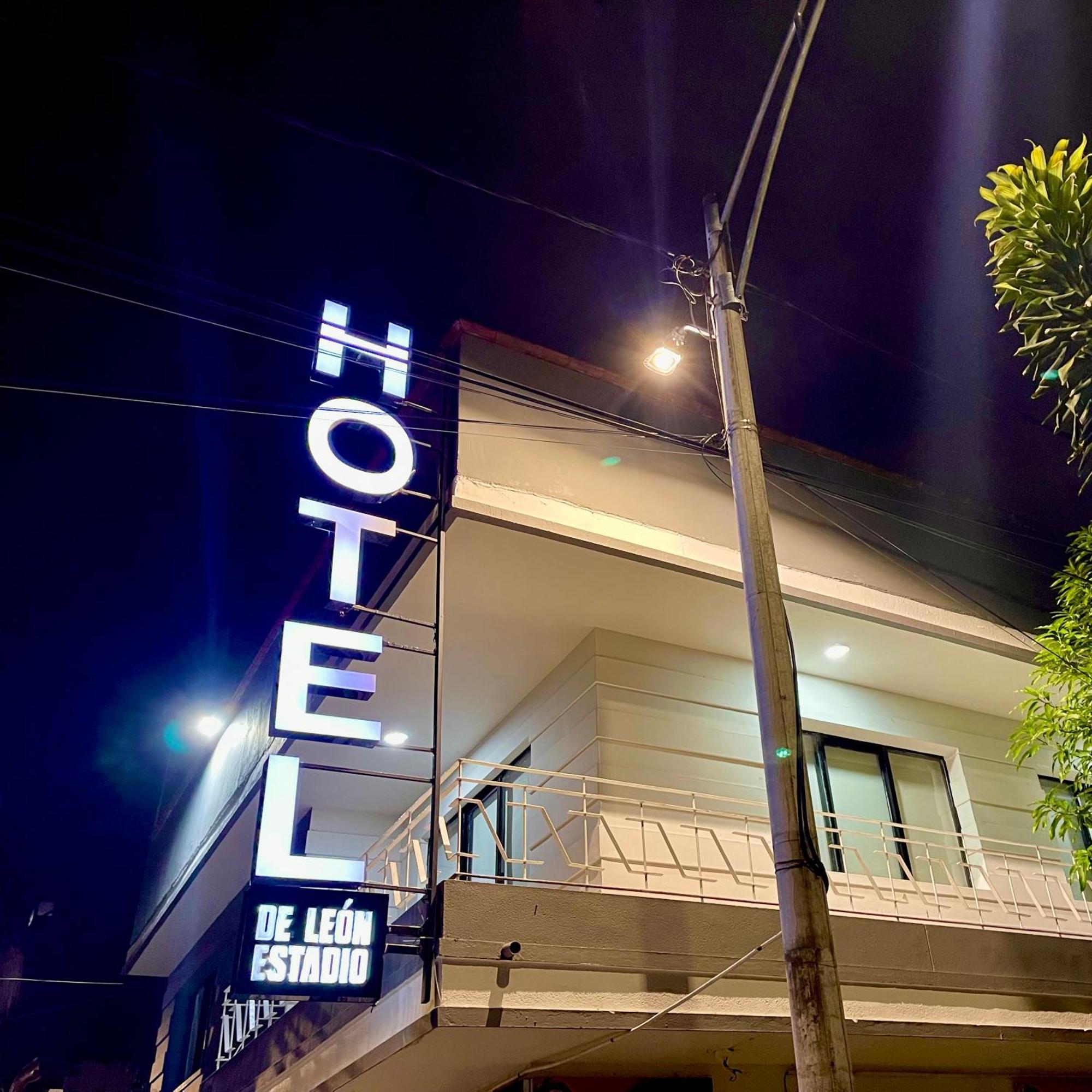 Hotel De Leon Estadio Medellín Exteriér fotografie
